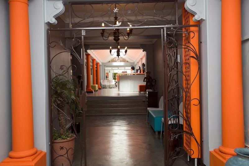Never At Home Green Point Cape Town Exterior photo Entrance to the hotel